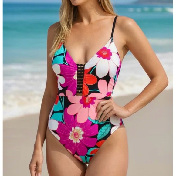 La Blanca Other - La Blanca Multi Full Bloom Reversible One-Piece Swimsuit